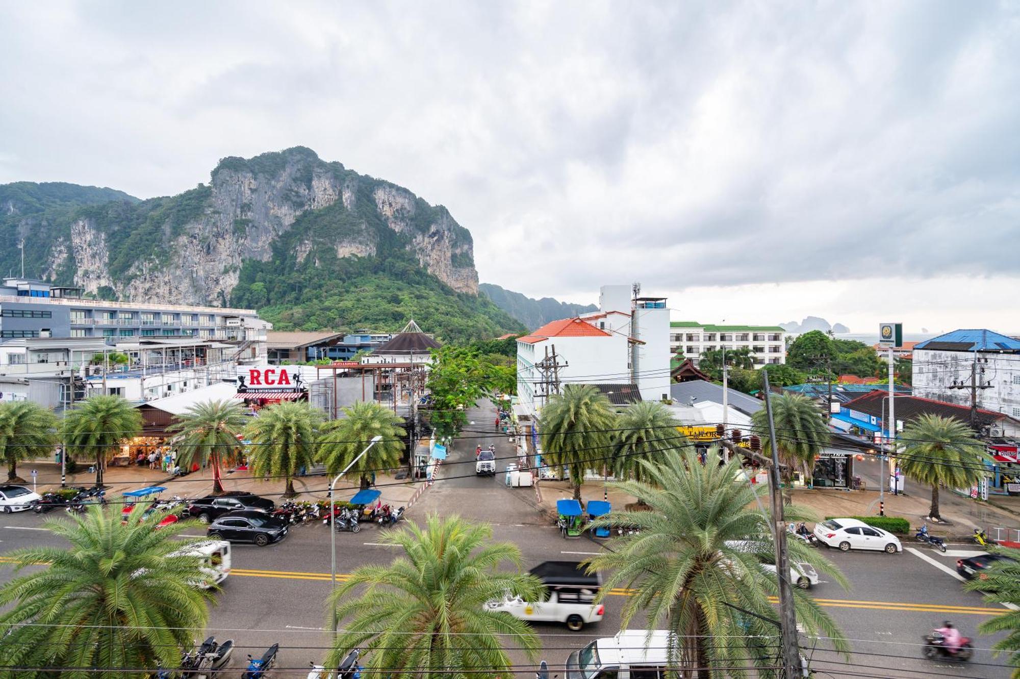 Kokotel Ao Nang Krabi town